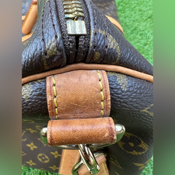 Louis Vuitton Keepall 55 duffle - Picture 10 of 11